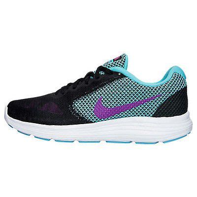 Womens nike revolution 3 + FREE SHIPPING 